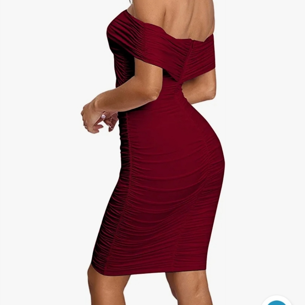 👗 Dress - Picture 2 of 8